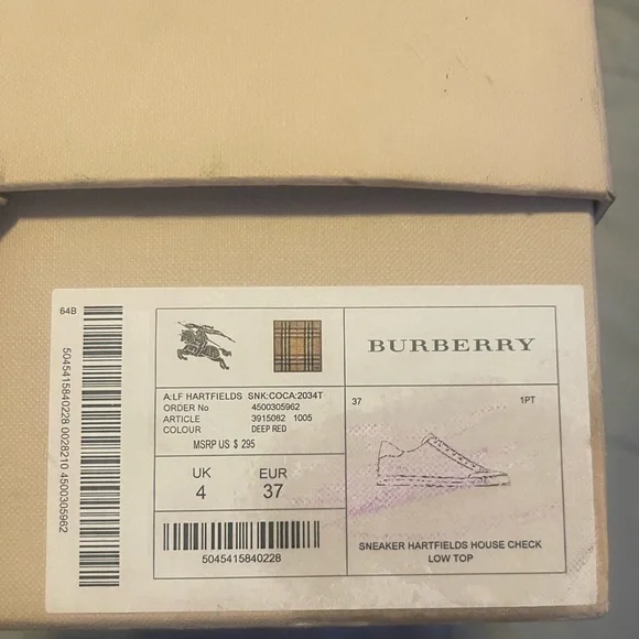 Burberry Sneakers size 37 - Picture 6 of 6
